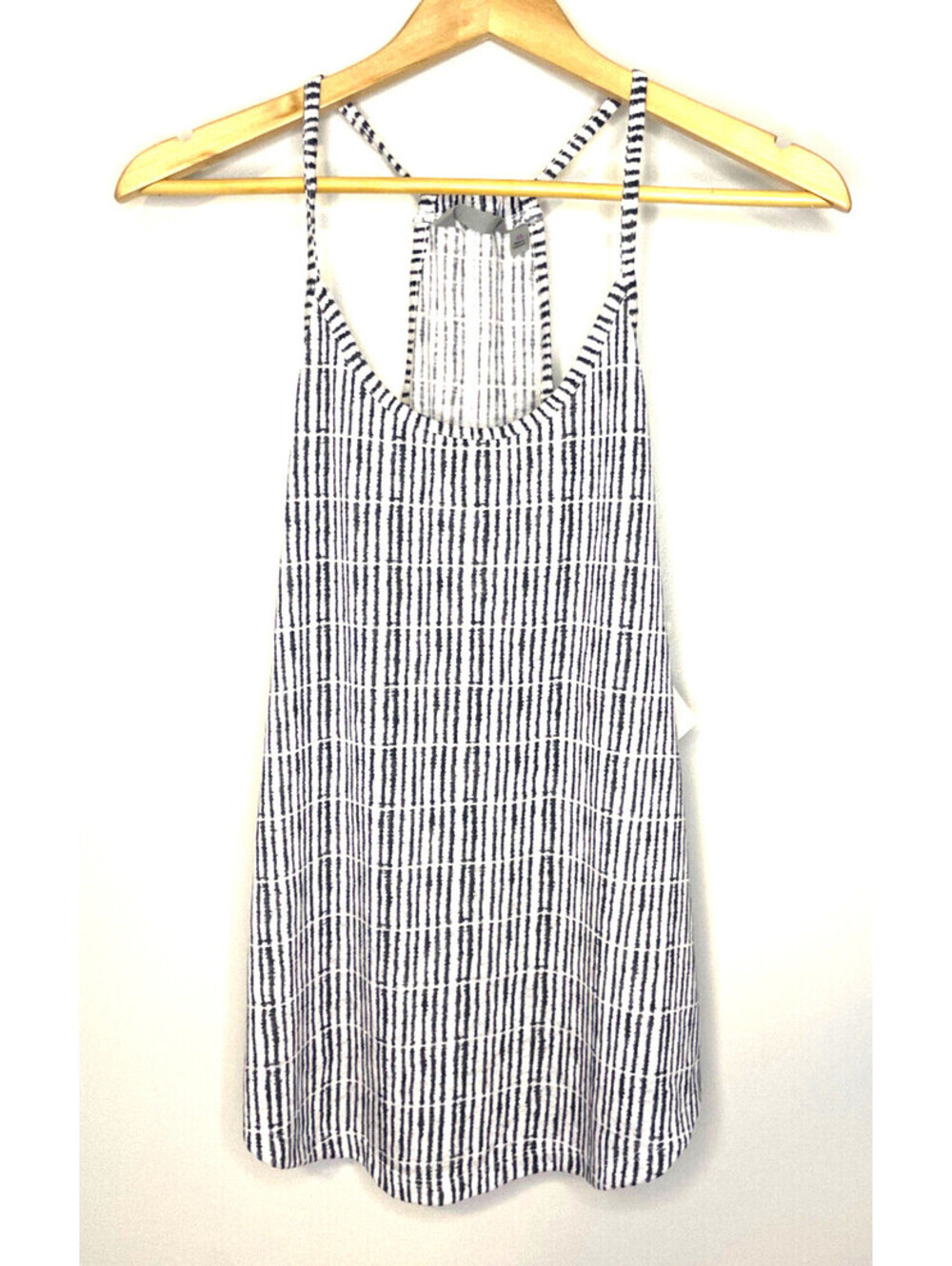 Athleta Printed Breezy Cami Striped Navy/White Zen Size XS NWT